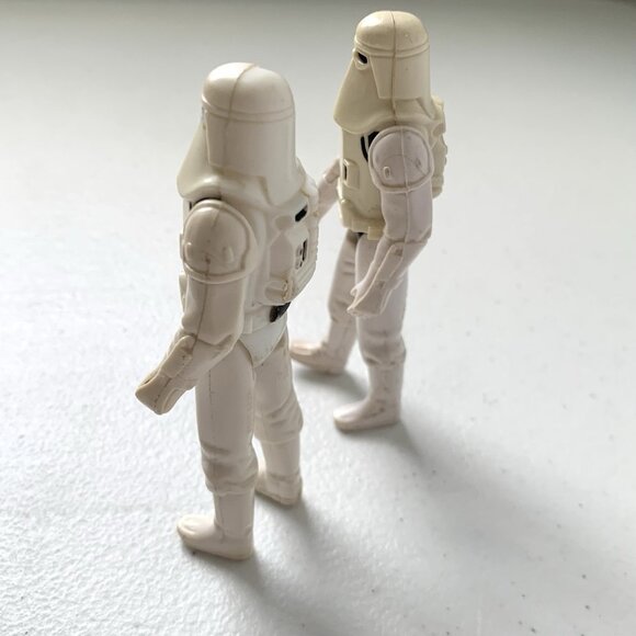Vintage Star Wars ESB 1980 Kenner Imperial Hoth Snowtroopers (2) w/Weapons - Picture 4 of 10